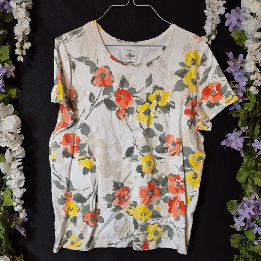 croft & barrow White Floral Short-Sleeve Tee with Coral and Yellow Blossoms